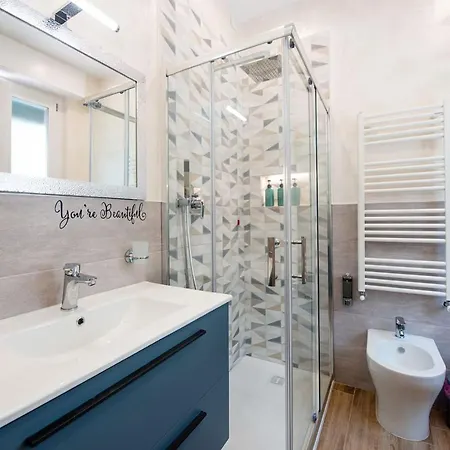 Lägenhet Bonciari Comodo E Moderno Bilocale Con Posto Auto Gratuito E Self Check In