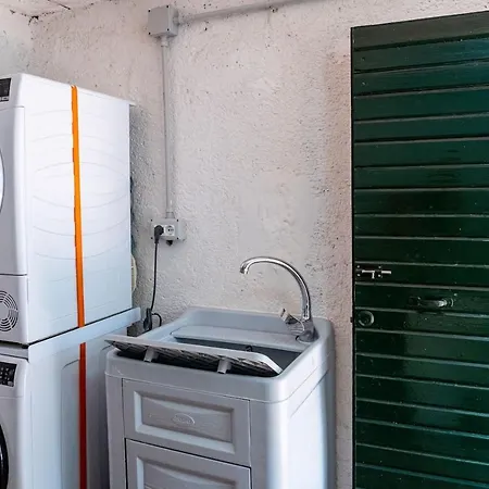 Lägenhet Bonciari Comodo E Moderno Bilocale Con Posto Auto Gratuito E Self Check In