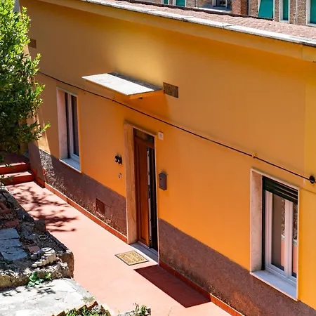 Lägenhet Bonciari Comodo E Moderno Bilocale Con Posto Auto Gratuito E Self Check In *