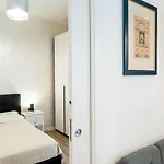 Bonciari Comodo E Moderno Bilocale Con Posto Auto Gratuito E Self Check In דירה פרוג'ה