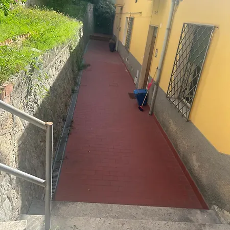 Bonciari Comodo E Moderno Bilocale Con Posto Auto Gratuito E Self Check In Apartman Perugia