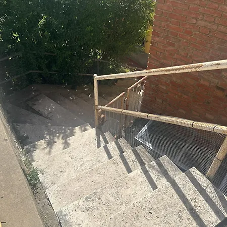 Bonciari Comodo E Moderno Bilocale Con Posto Auto Gratuito E Self Check In Apartman