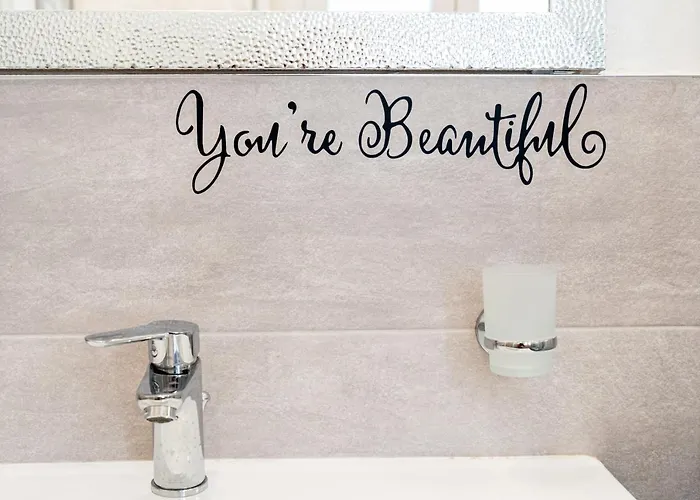 Bonciari Comodo E Moderno Bilocale Con Posto Auto Gratuito E Self Check In Appartement *