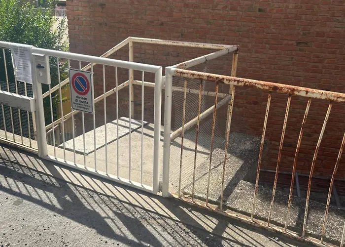 Bonciari Comodo E Moderno Bilocale Con Posto Auto Gratuito E Self Check In アパート ペルージャ